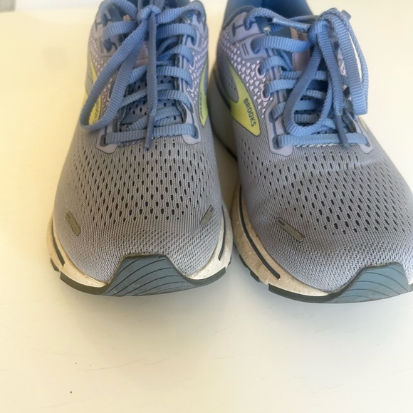 Brooks Ghost Women's Athletic Shoes - Blue Size 8 1/2 - Picture 4 of 11